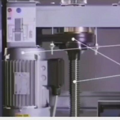 20Ft 移動 スクリュー駆動エレベーター 400kg 個人エレベーター